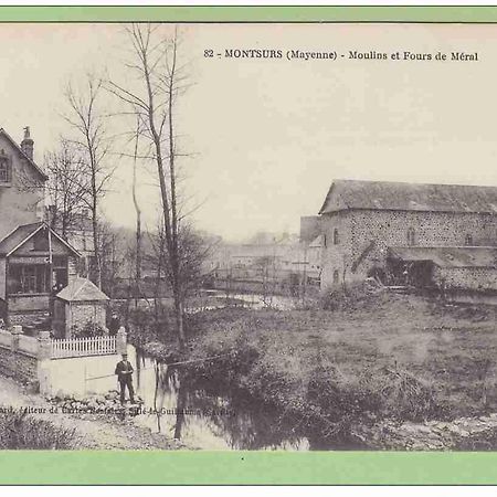 Le Moulin De Meral Montsurs Bagian luar foto